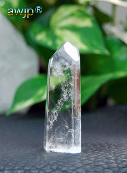 水晶 ポイントクォーツ (六角柱) po-022-2