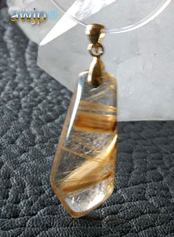 天然石ペンダントトップ・金色針水晶pr-085