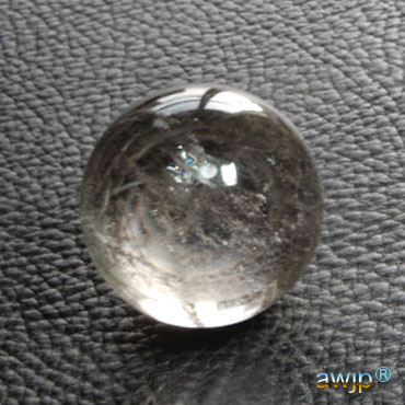 レインボー水晶丸玉・天然水晶丸玉(玉-球) 42.5ミリ玉 Q-08-4