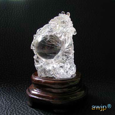 天然水晶 龍の彫刻物-4
